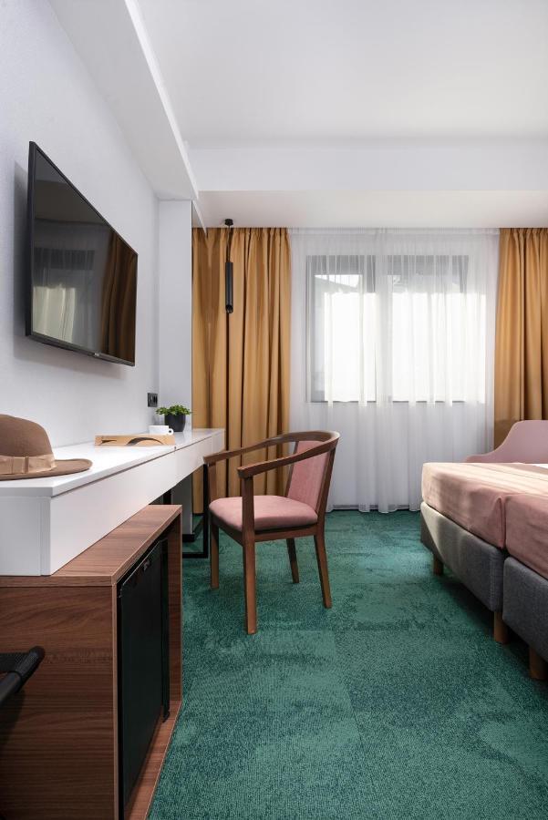 Hotel Tim'S Σκόπια Εξωτερικό φωτογραφία